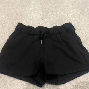 Lululemon on the fly short